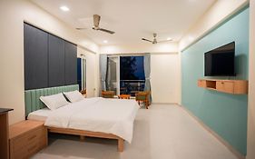 Silver Waves Beach Stay